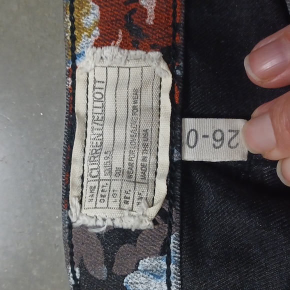 Current/Elliott The Stiletto Skinny Jeans in in Black Wildflower- Sz. 26 - Picture 9 of 12